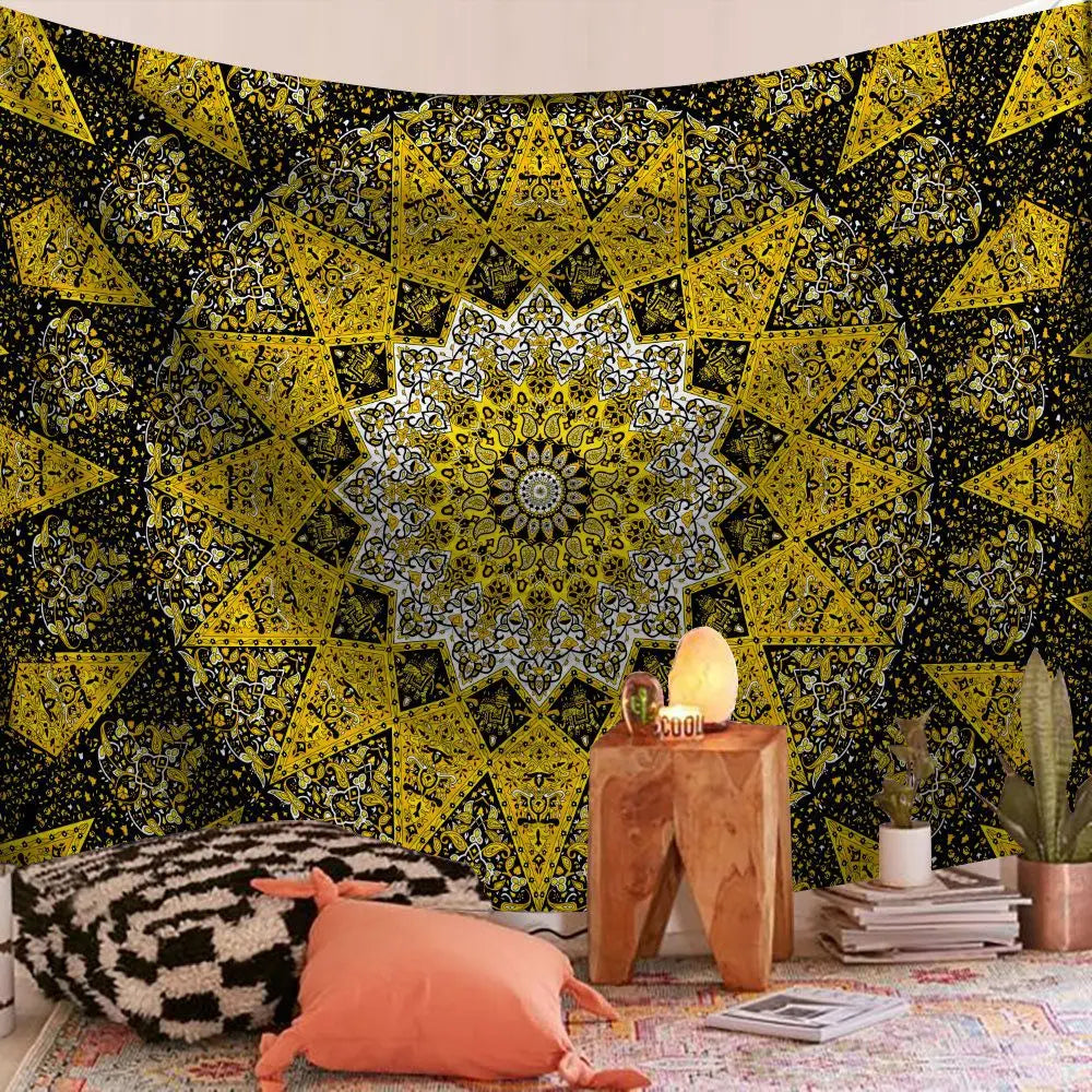 Teinture murale Boheme avec motif mandala exposé sur un mur blanc avec des guirlandes accroché au dessus